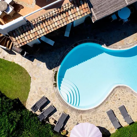 Flor, Exclusive House With Pool In *