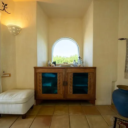 Flor, Exclusive House With Pool In * 斯廷蒂诺