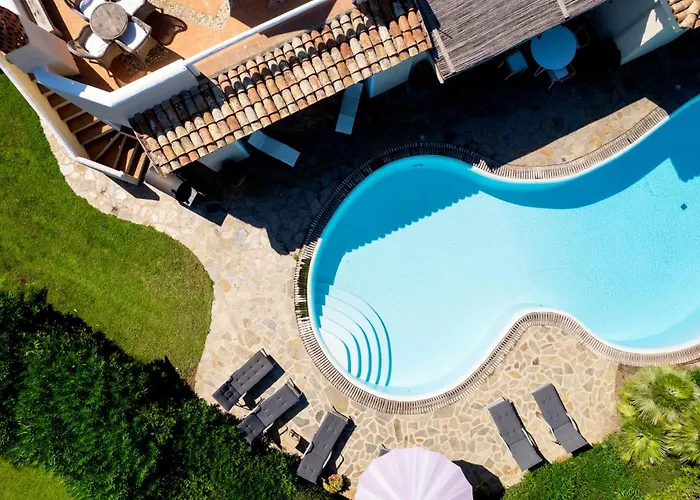 Flor, Exclusive House With Pool In *
