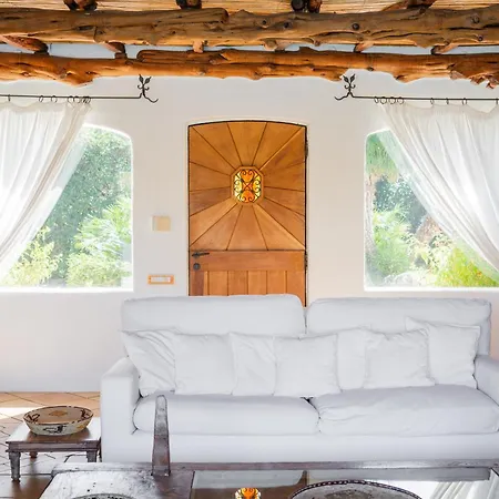 Villa Flor, Exclusive House With Pool In Stintino