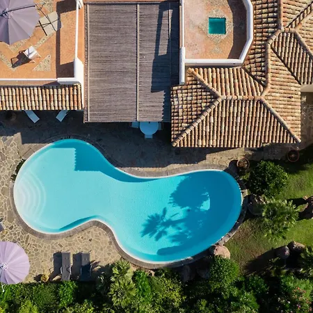 Villa Flor, Exclusive House With Pool In Stintino