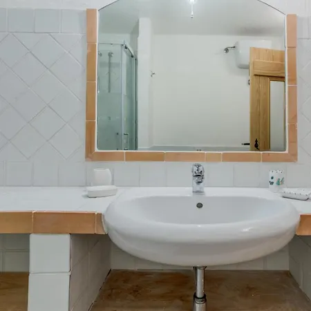 Flor, Exclusive House With Pool In * ستينتينو