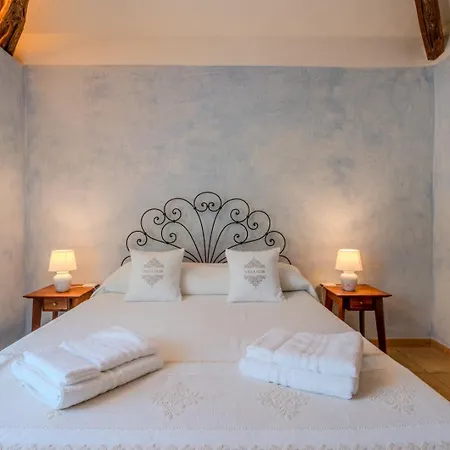 Flor, Exclusive House With Pool In فيلة *