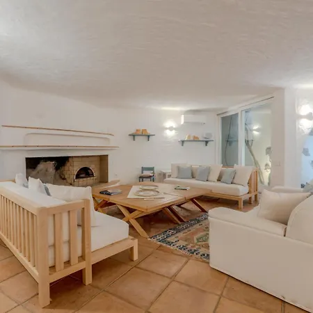 فيلة Flor, Exclusive House With Pool In *