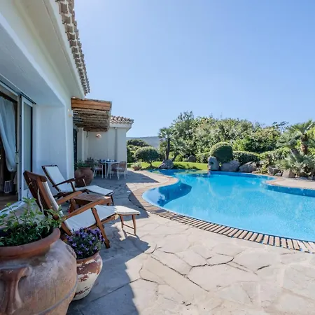 فيلة Flor, Exclusive House With Pool In *