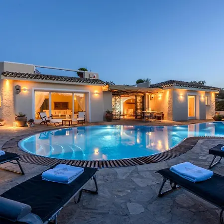 Flor, Exclusive House With Pool In Villa *