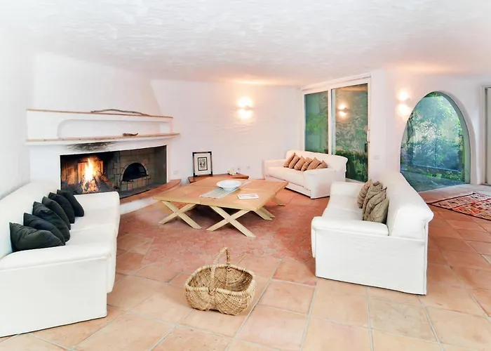 Flor, Exclusive House With Pool In *