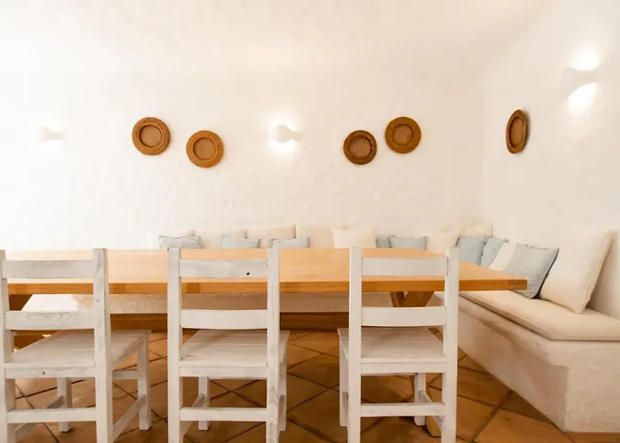 Вилла Flor, Exclusive House With Pool In
