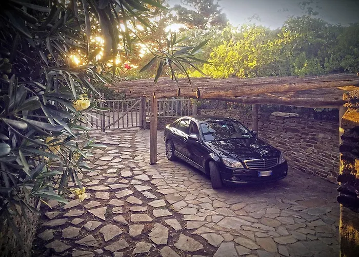 Flor, Exclusive House With Pool In * Stintino