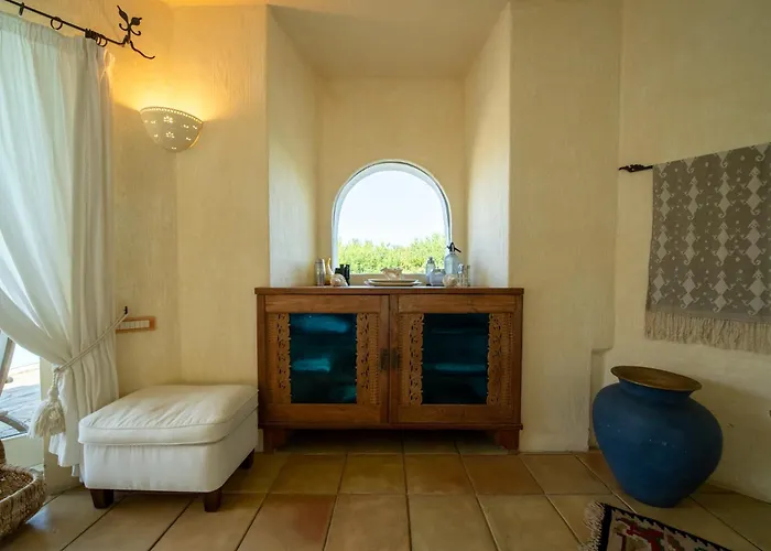 Flor, Exclusive House With Pool In * Stintino