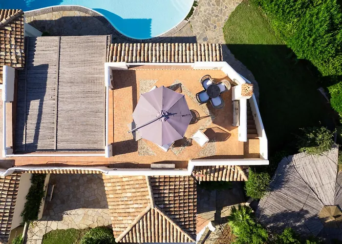 Вилла Flor, Exclusive House With Pool In Стинтино